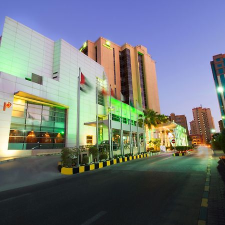 Holiday Inn - Suites Kuwait Salmiya By Ihg Koweït Extérieur photo