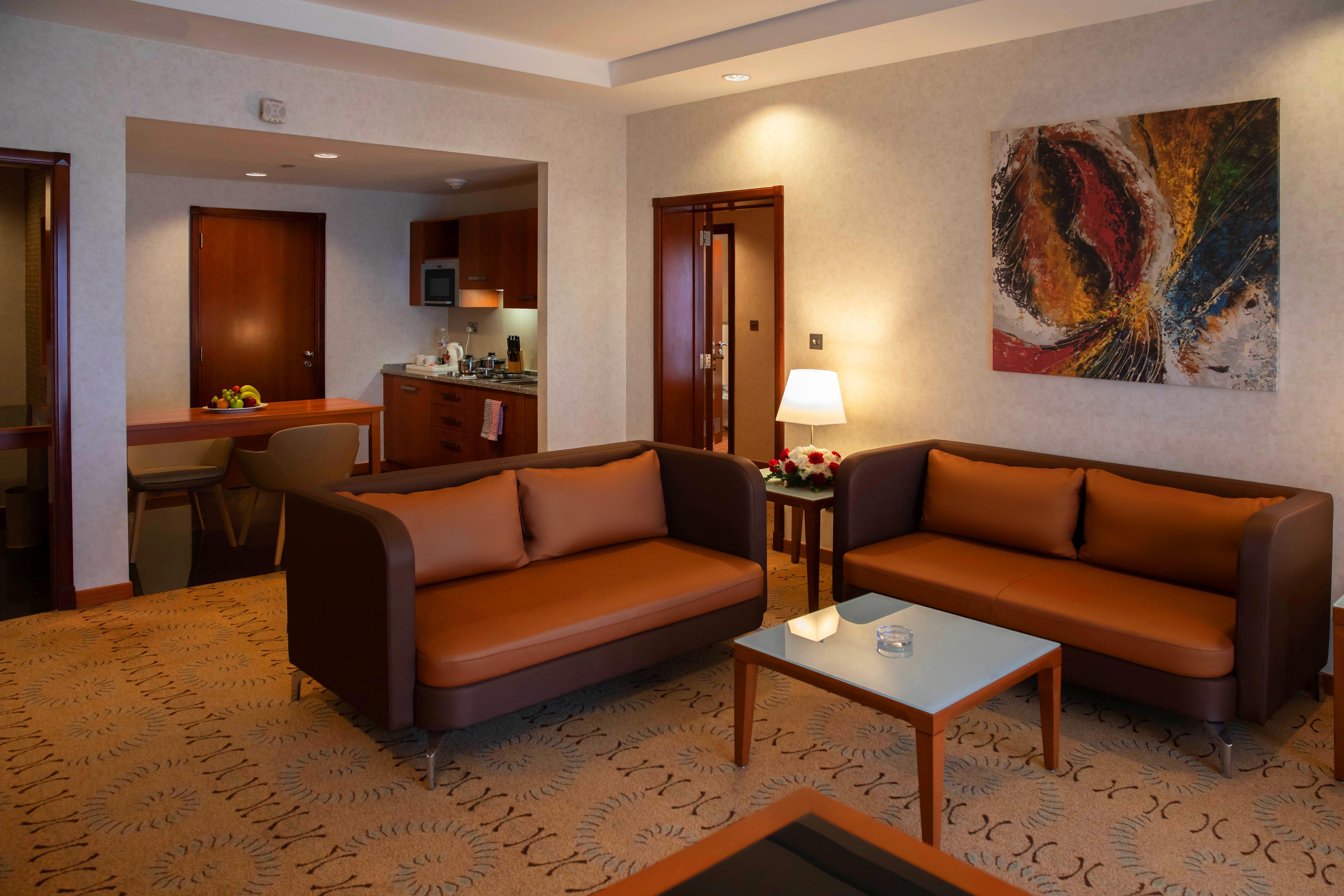 Holiday Inn - Suites Kuwait Salmiya By Ihg Koweït Extérieur photo