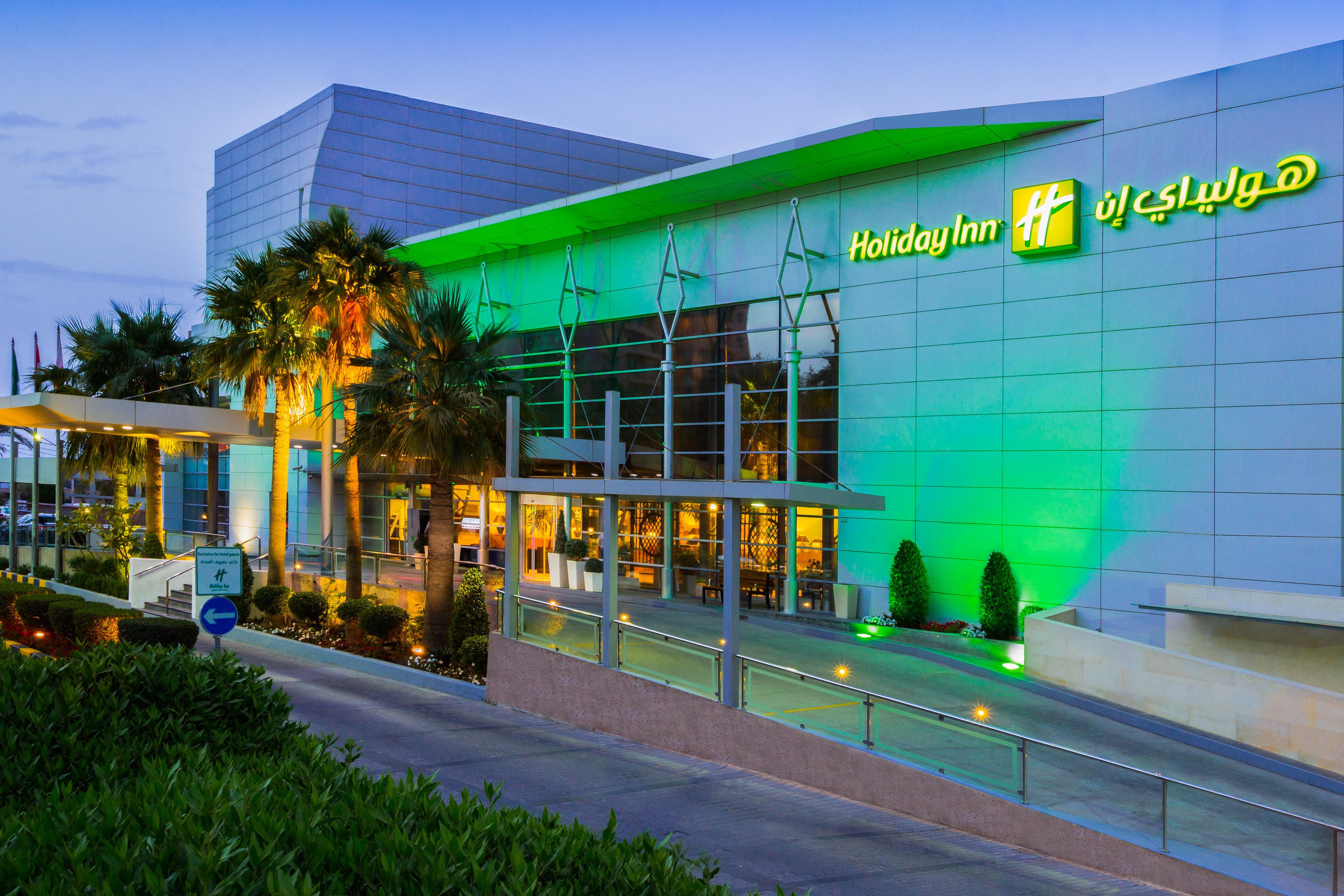 Holiday Inn - Suites Kuwait Salmiya By Ihg Koweït Extérieur photo