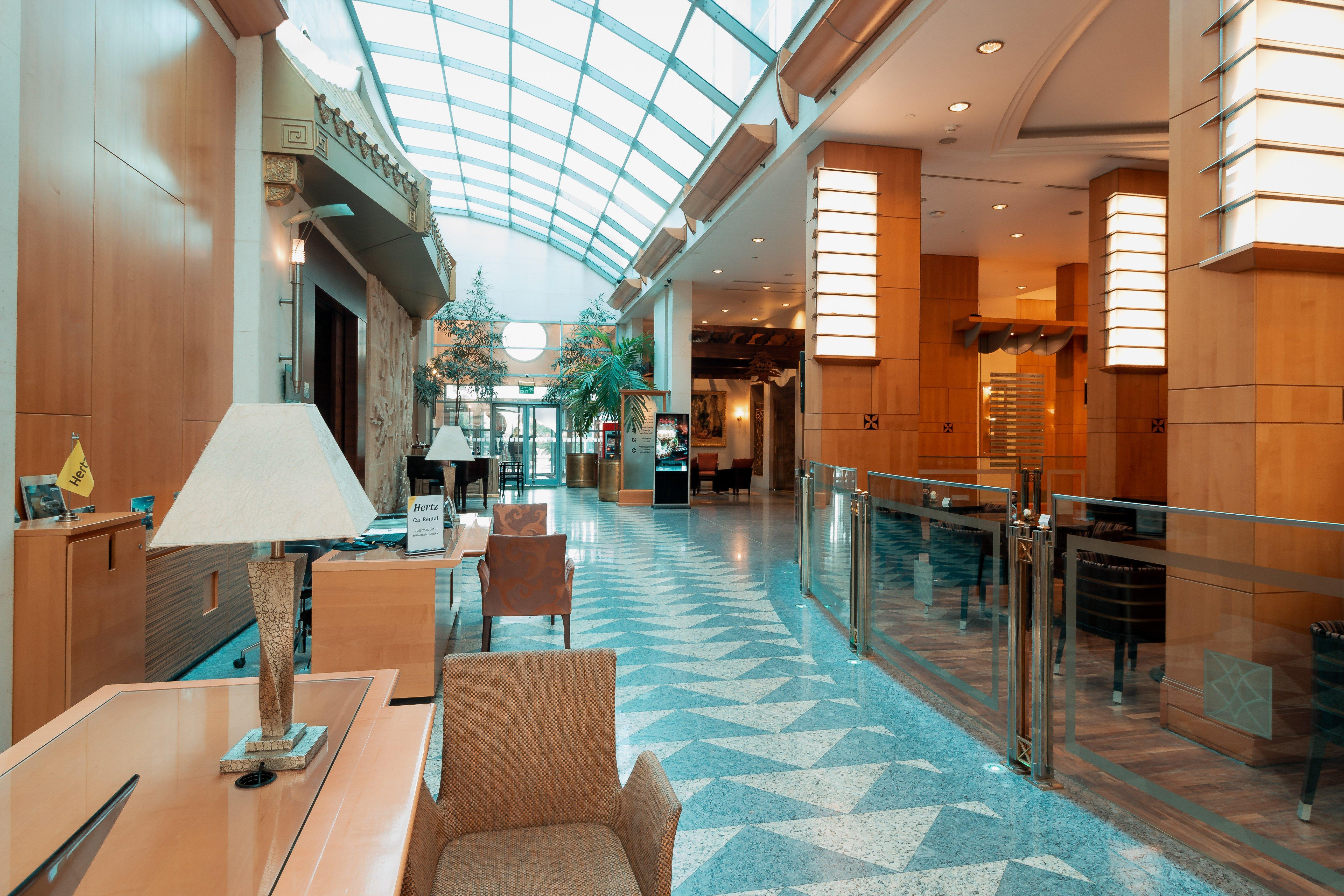 Holiday Inn - Suites Kuwait Salmiya By Ihg Koweït Extérieur photo