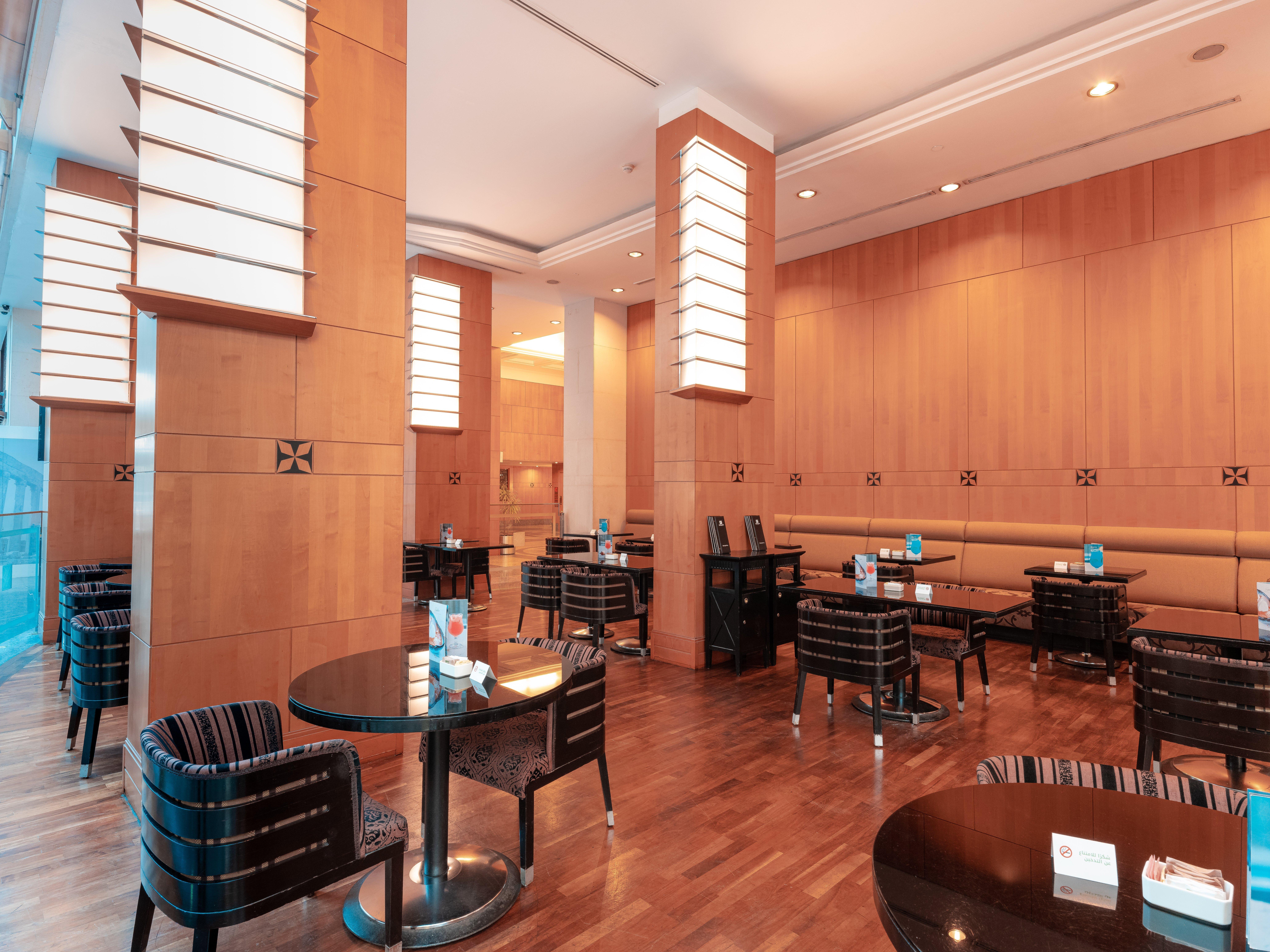 Holiday Inn - Suites Kuwait Salmiya By Ihg Koweït Extérieur photo