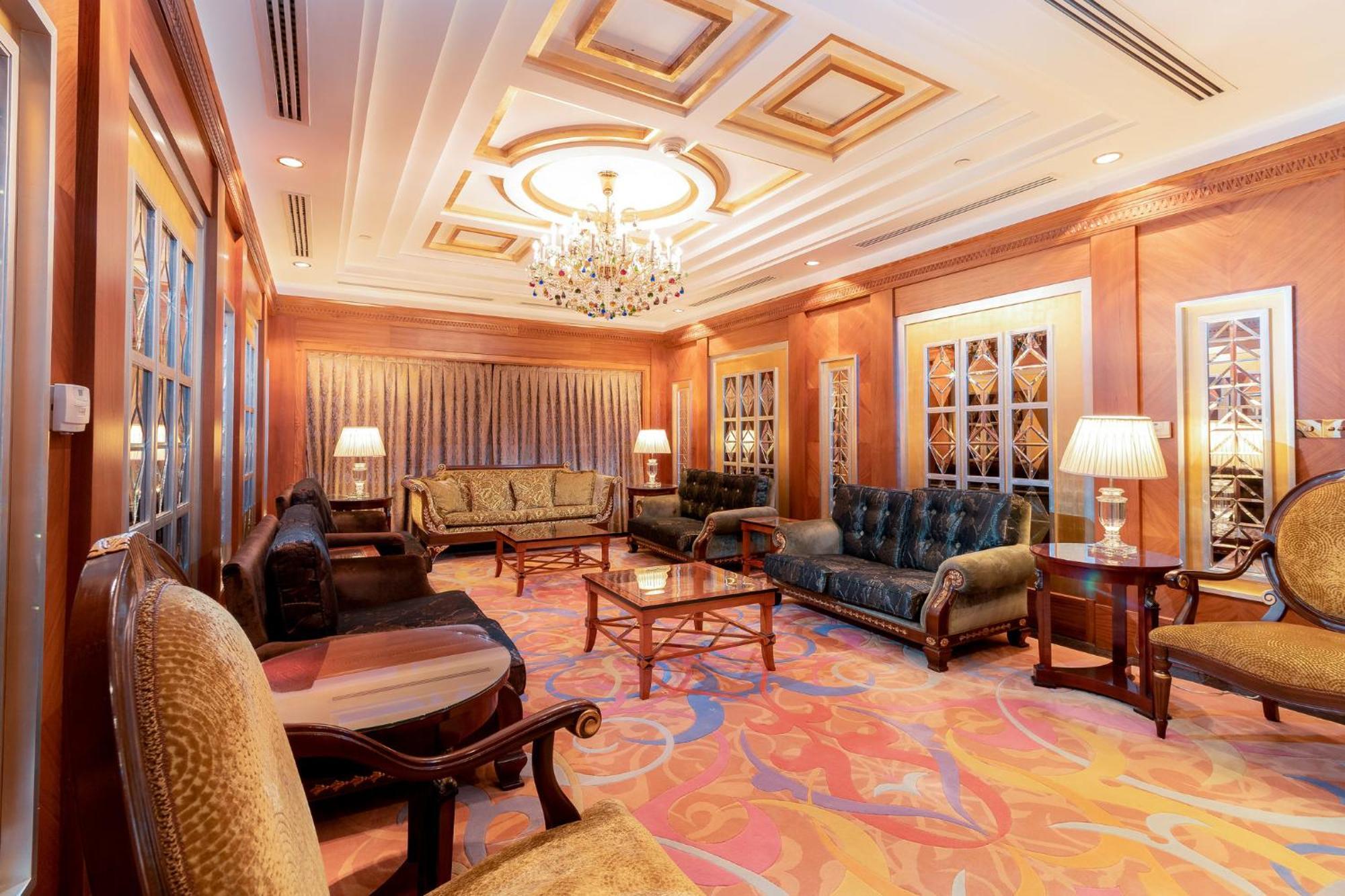 Holiday Inn - Suites Kuwait Salmiya By Ihg Koweït Extérieur photo